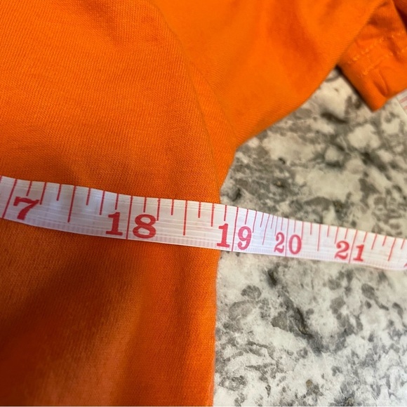 Jimmy Buffett Margaritaville Las Vegas Orange Parrot Tee Men’s Medium - Picture 6 of 6